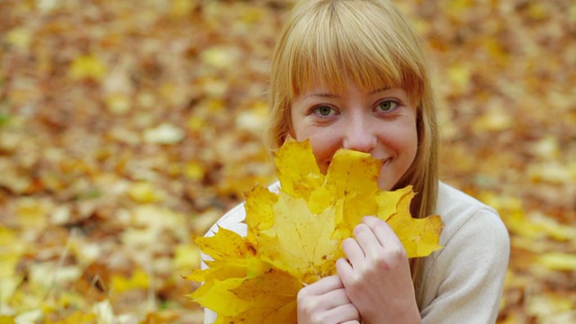 詳情圖-美麗的金發(fā)女郎
