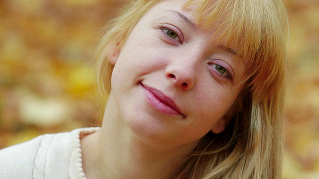 詳情圖-美麗的金發(fā)女郎