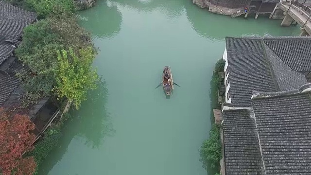 中国水乡的天线