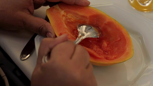 吃木瓜水果