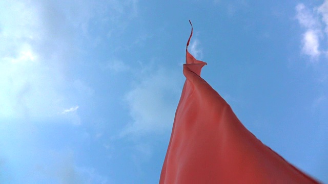 詳情圖-紅旗迎風(fēng)飄揚(yáng)的慢鏡頭
