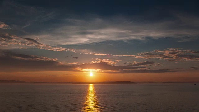 俄罗斯日落滨海湾全景海参崴城市全景4k时间推移
