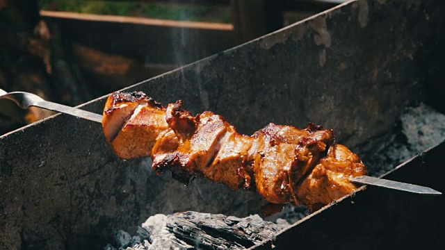 詳情圖-烤制的烤肉