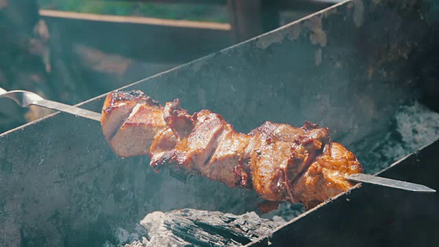 詳情圖-烤制的烤肉