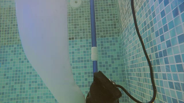 池吸尘器