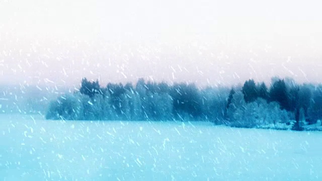 詳情圖-暴風(fēng)雪，小雪吹過美麗的斯堪的納維亞冬季景象。