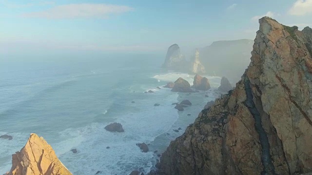 详情图-史诗悬崖和海浪视图