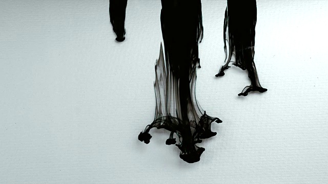 詳情圖-漂亮的墨水以獨特的方式流淌在羊皮紙上。令人驚奇的鏡頭理想的信用與非?，F(xiàn)代的感覺