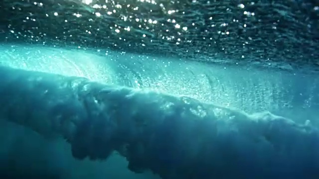 详情图-水下海浪视图