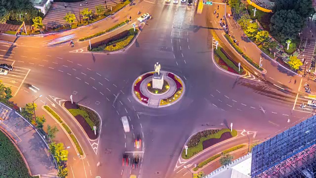 詳情圖-中國南京最繁忙的公路夜景，新街口，南京地標(biāo)