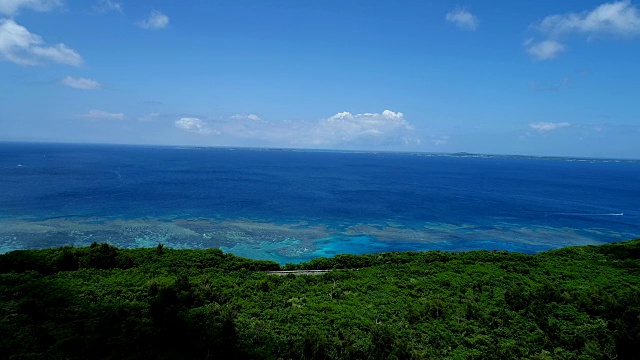 日本冲绳美丽的海景