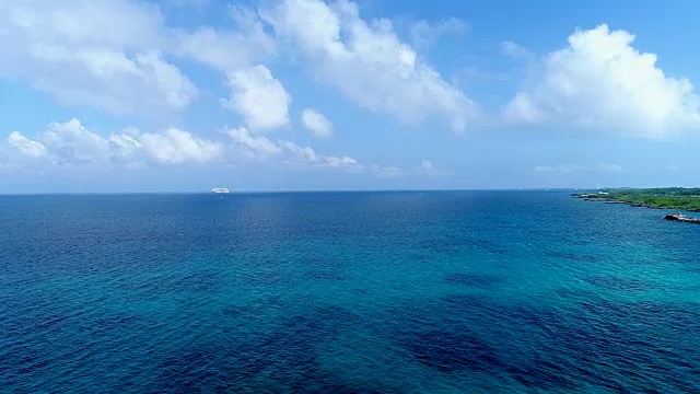 日本冲绳美丽的海景