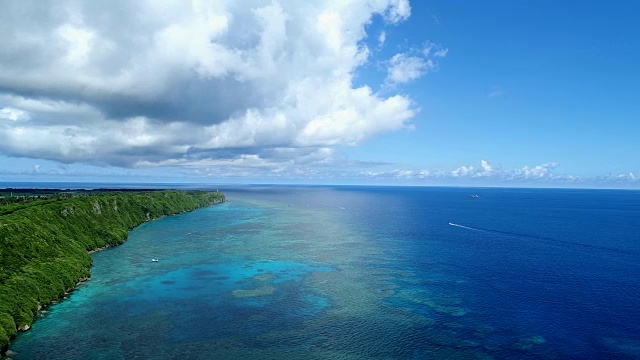 日本冲绳美丽的海景