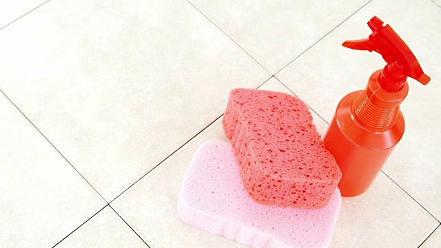 用清洁海绵喷瓶