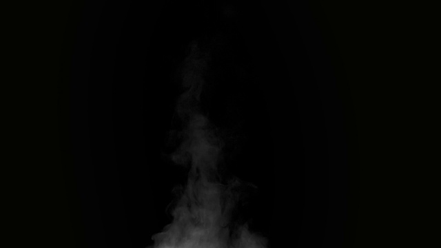 厨房里沸腾的蒸汽