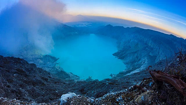 詳情圖-卡瓦伊真火山口地標(biāo)自然旅游印尼4K黎明到一天的時(shí)間流逝