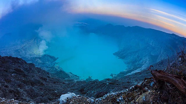 詳情圖-卡瓦伊真火山口地標(biāo)自然旅游印尼4K黎明到一天的時(shí)間流逝