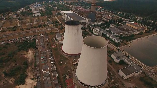 老旧的热电站造成空气污染