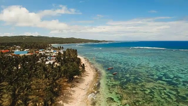 詳情圖-鳥瞰熱帶島嶼上美麗的海灘。菲律賓,Siargao