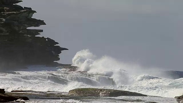 巨浪