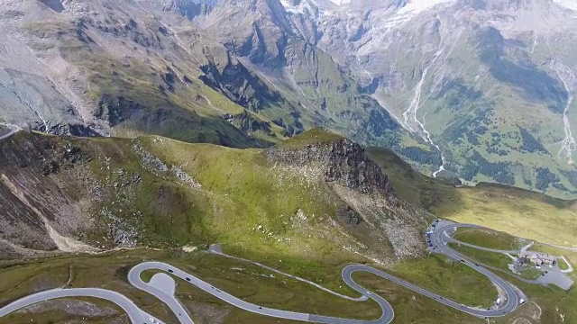 大格洛克纳附近山峰的鸟瞰图