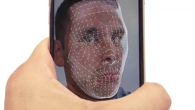 带有面部识别和3D摄像头的智能手机