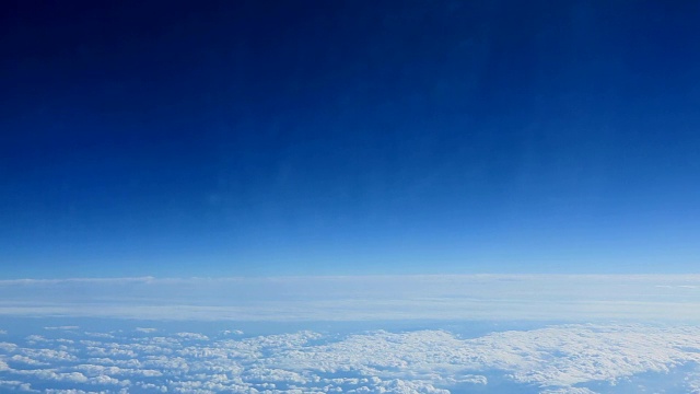 清澈的天空