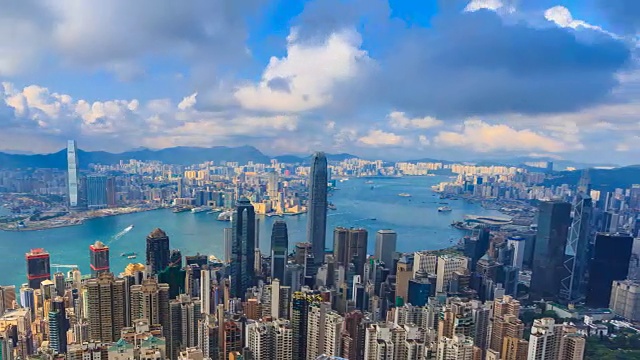 詳情圖-香港城市景觀維多利亞山頂?shù)母咭朁c延時圖(右圖)
