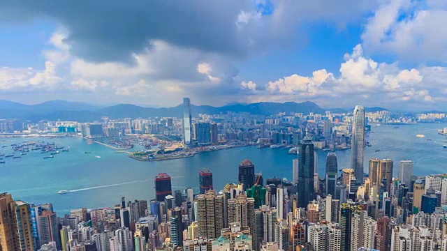 詳情圖-香港城市景觀維多利亞山頂?shù)母咭朁c延時圖(右圖)