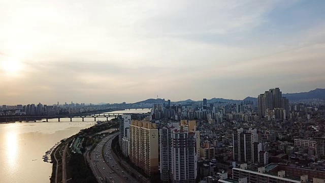 详情图-鸟瞰图首尔城市天际线，韩国首尔
