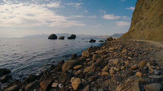 海景与海岸岩石