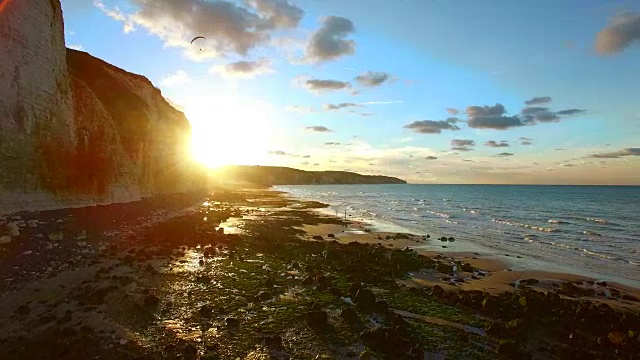 鸟瞰图诺曼底海岸线，塞纳河海事，法国