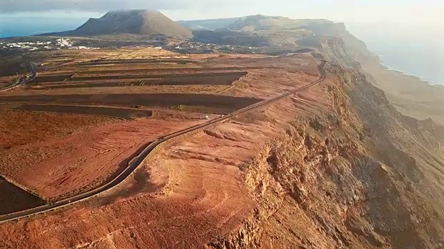 鸟瞰图近米拉多德尔里约热内卢视点，兰萨罗特，加那利群岛，西班牙