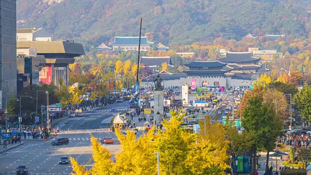 韩国首尔庆福宫的秋天。时间流逝