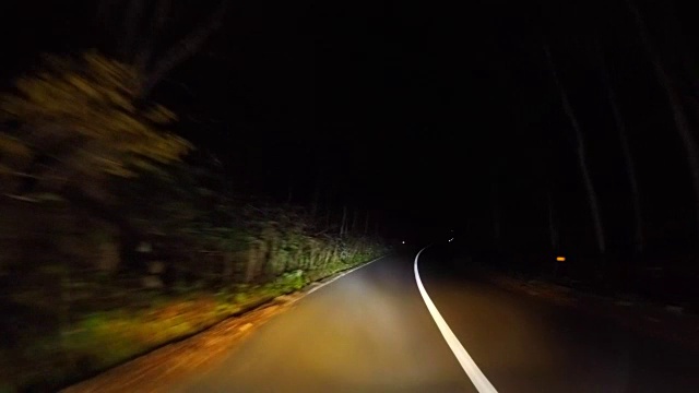 午夜山开车