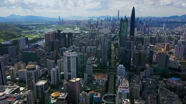 中国深圳城市景观晴天香港边境航拍全景4k