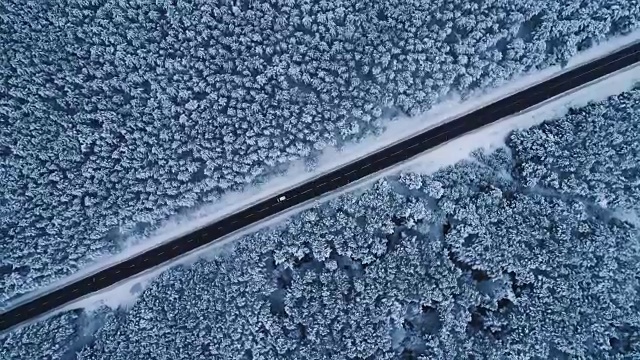 詳情圖-冬季道路鳥瞰圖