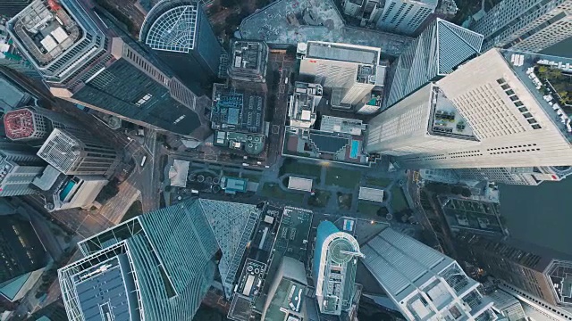 新加坡金融区屋顶建筑的鸟瞰图