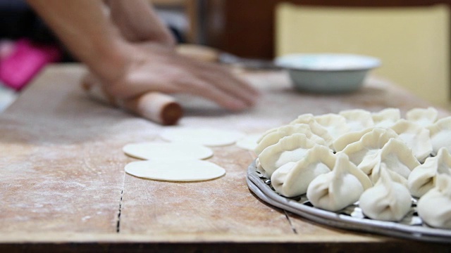 烹饪中国饺子(饺子)