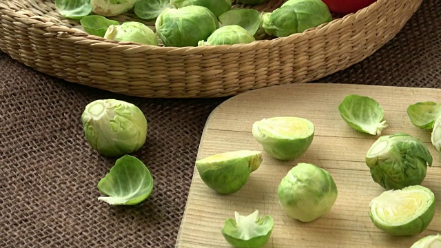 球芽甘蓝，番茄，韭菜