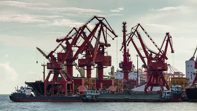 天光深圳工作港工业起重机湾全景4k时间流逝中国