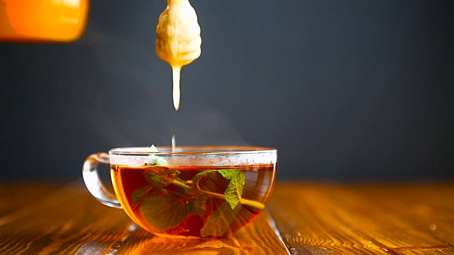 詳情圖-一杯加蜂蜜的熱茶