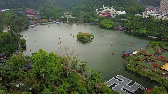 多雨天气珠海著名新暖明公园湖泊航拍全景4k中国