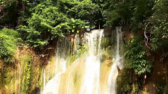 我在水落石出
