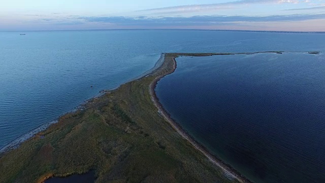 海上岛屿的鸟瞰图