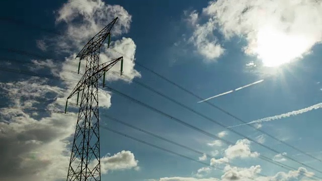 高压电线的时间流逝