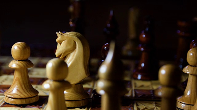 棋盘上的棋子