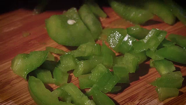 青椒切菜