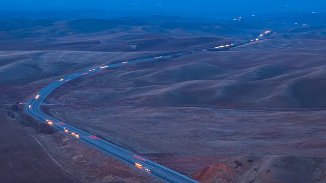 美国德克萨斯州山区夜景延时高速公路