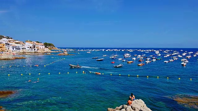 詳情圖-夏天在西班牙海灘度假